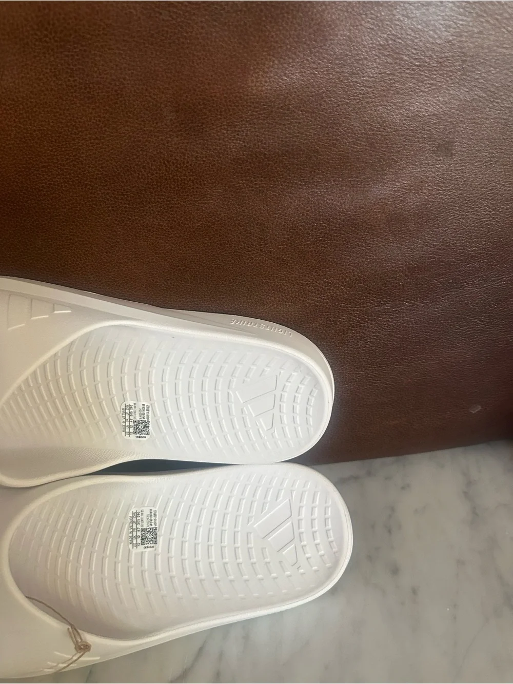 Adidas Lightshift Slide – White – Men’s Size 12